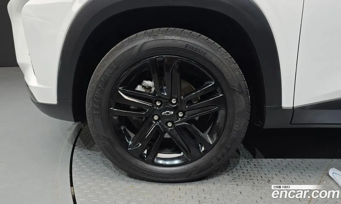 Chevrolet Trax 2023 1.2 автомат (гидро), фото 5