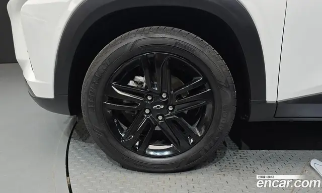 Chevrolet Trax 2023 1.2 автомат (гидро), миниатюра 5