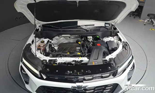 Chevrolet Trax 2023 1.2 автомат (гидро), миниатюра 6