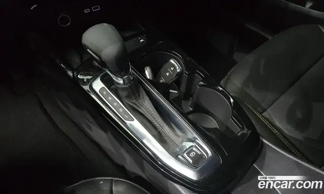 Chevrolet Trax 2023 1.2 автомат (гидро), миниатюра 9