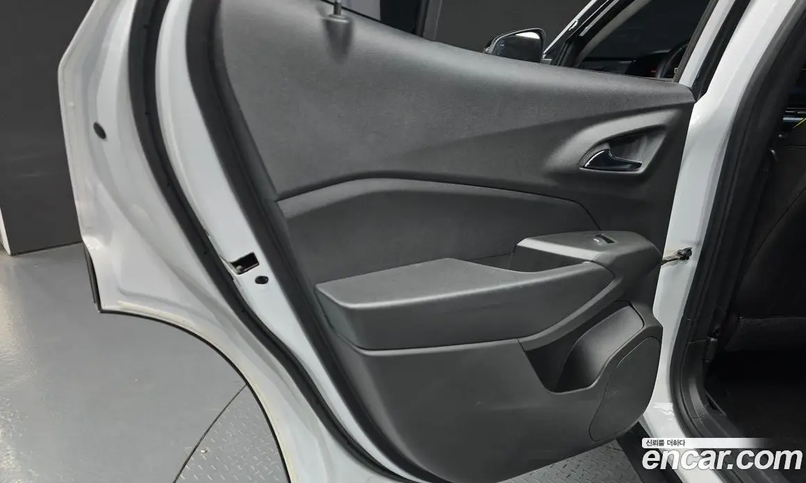 Chevrolet Trax 2023 1.2 автомат (гидро), фото 14