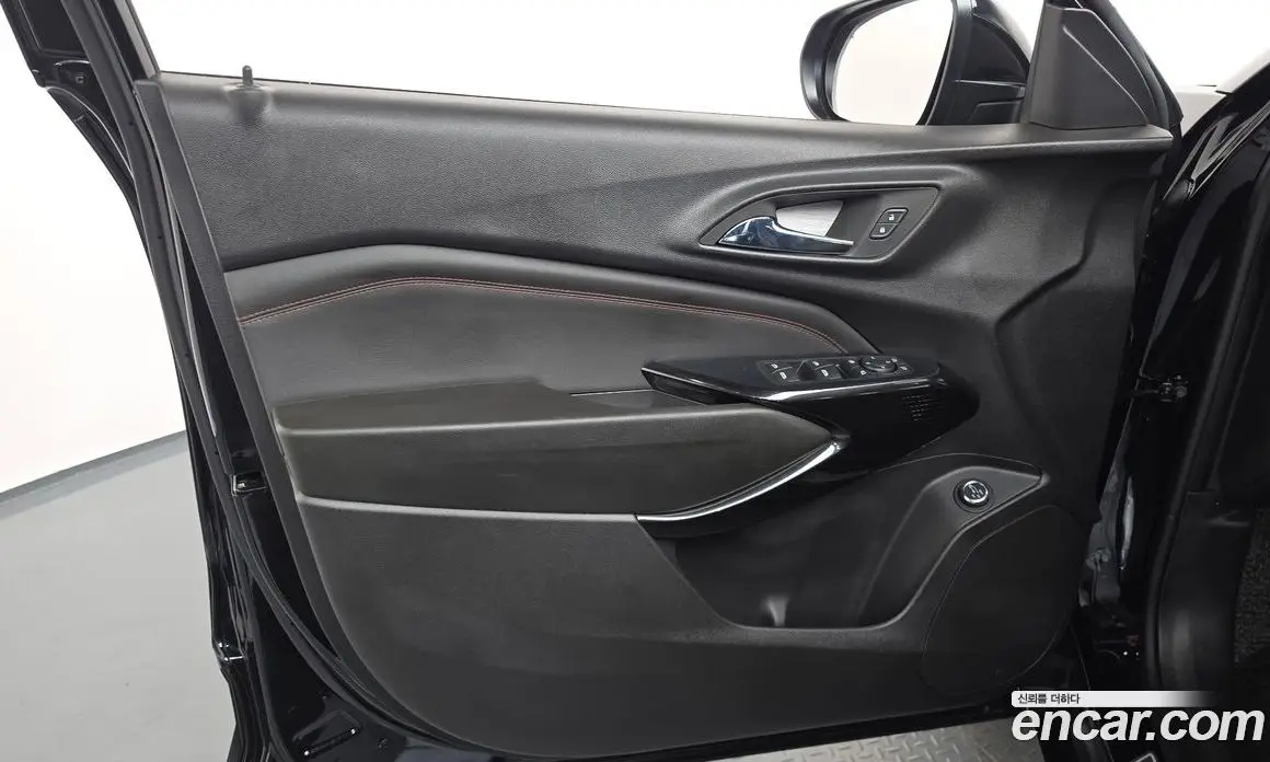 Chevrolet Trax 2023 1.2 автомат (гидро), фото 14