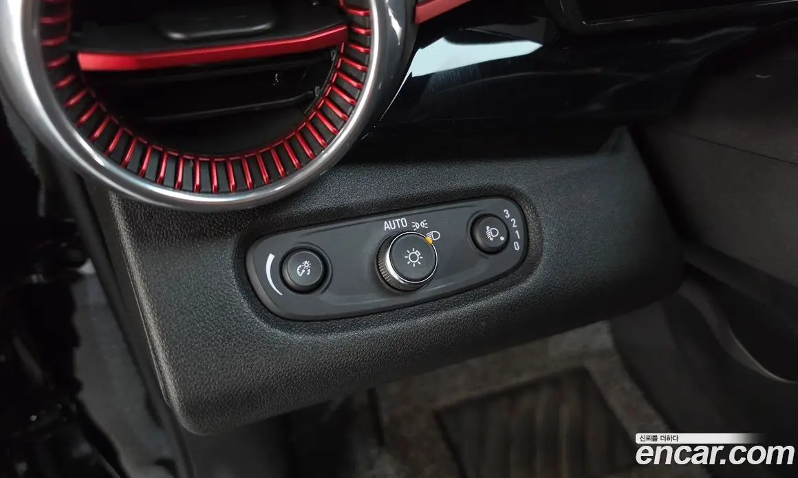 Chevrolet Trax 2023 1.2 автомат (гидро), фото 27