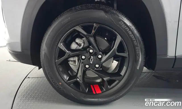 Chevrolet Trax 2025 1.2 автомат (гидро), миниатюра 4