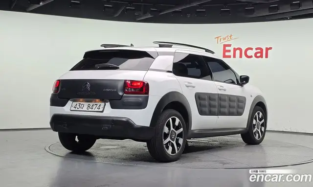 Citroen C4 Cactus 2017 1.6 автомат (гидро), миниатюра 2