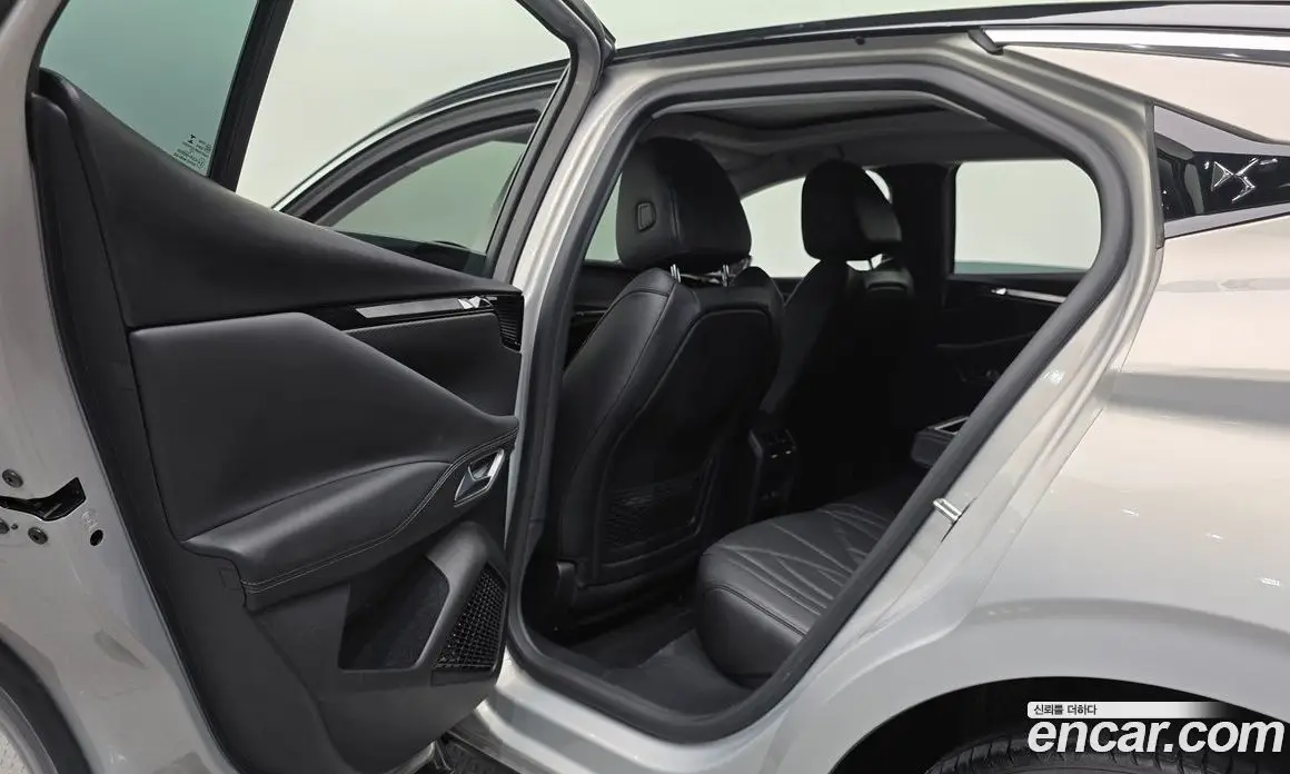Citroen DS4 2022 1.5 автомат (гидро), фото 23