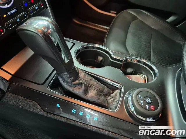 Ford Explorer 2017 2.3 автомат (гидро), миниатюра 10