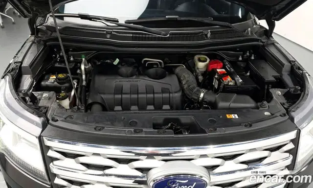 Ford Explorer 2018 2.3 автомат (гидро), миниатюра 6 Ford Explorer 2018 2.3 автомат (гидро), миниатюра 6