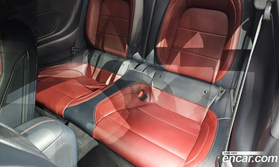 Ford Mustang 2024 2.3 автомат (гидро), фото 17