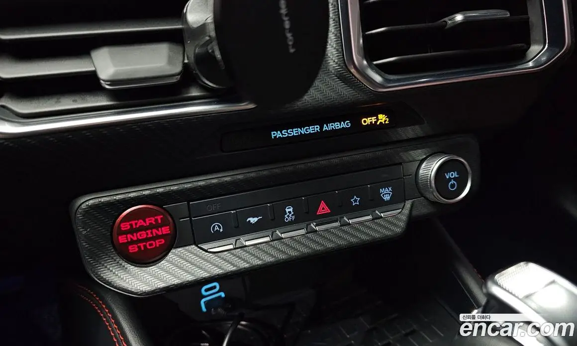 Ford Mustang 2024 2.3 автомат (гидро), фото 26