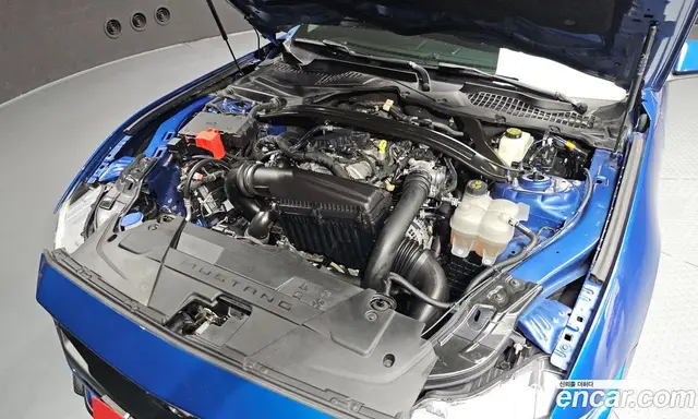 Ford Mustang 2024 2.3 автомат (гидро), миниатюра 6