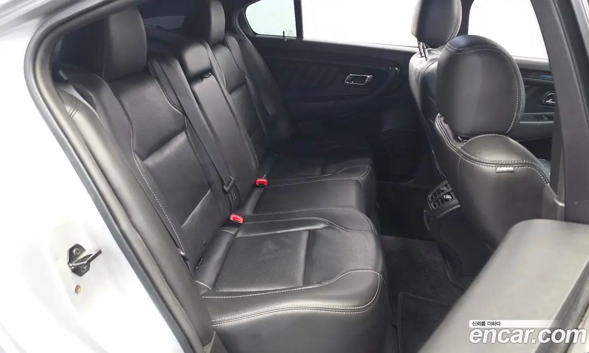 Ford Taurus 2016 2.0 автомат (гидро), фото 11