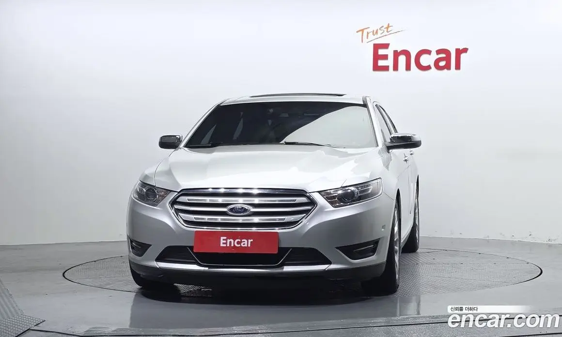 Ford Taurus 2016 2.0 автомат (гидро), фото 3