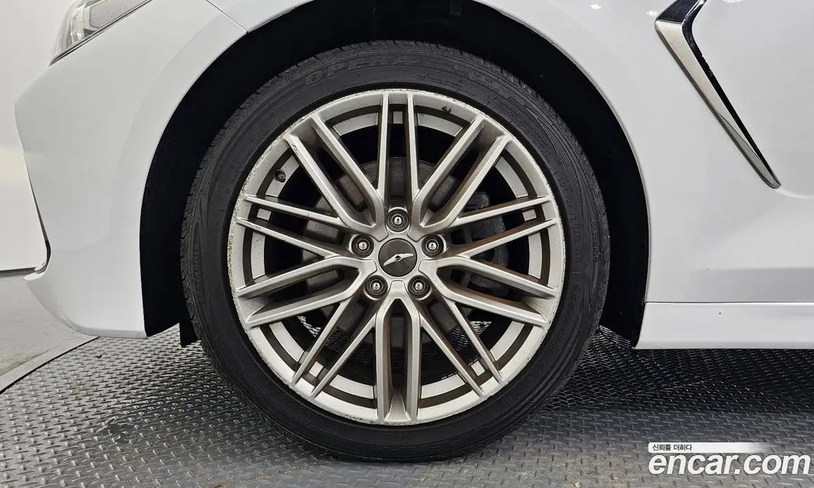 Genesis G70 2019 2.0 автомат (гидро), фото 5