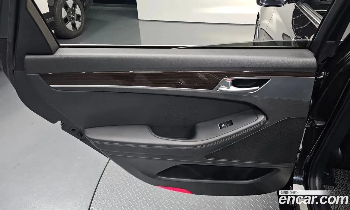 Genesis G80 2018 3.3 автомат (гидро), фото 14
