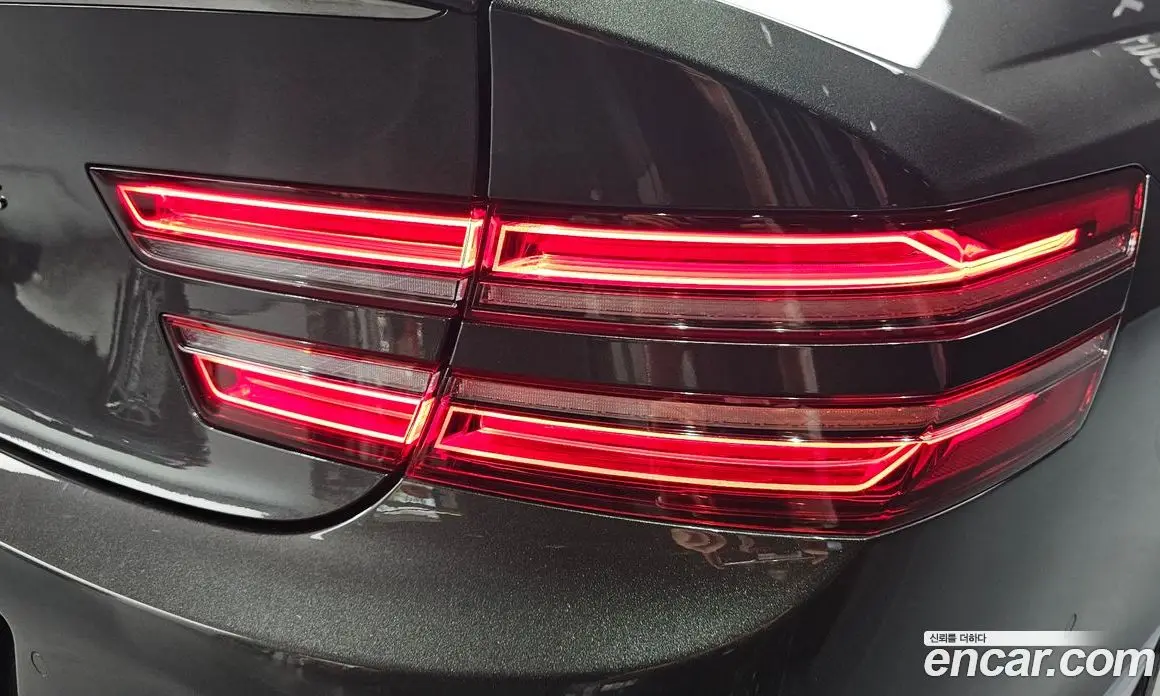 Genesis G80 2023 3.5 автомат (гидро), фото 9