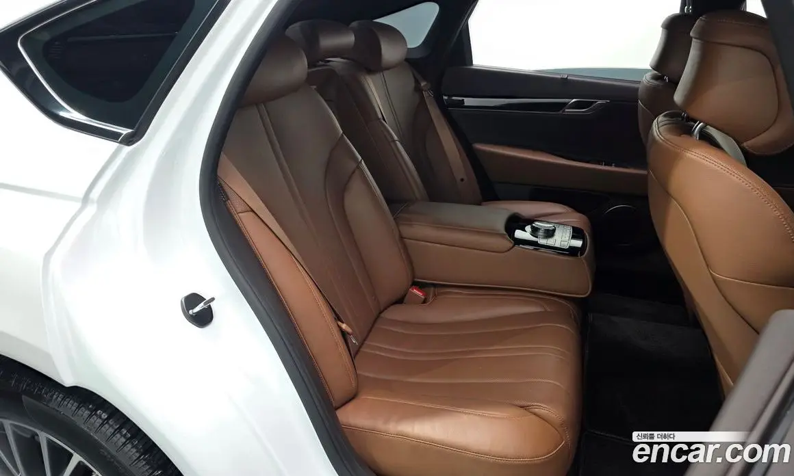 Genesis G80 2023 2.5 автомат (гидро), фото 17