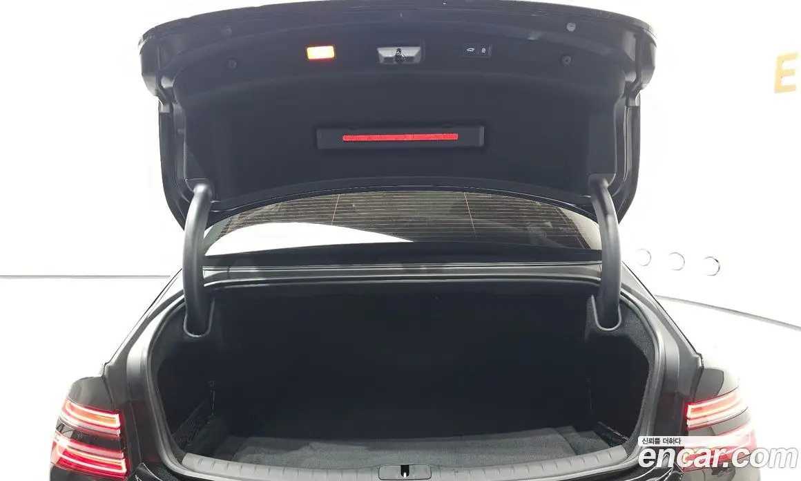 Genesis G80 2026 2.5 автомат (гидро), фото 22