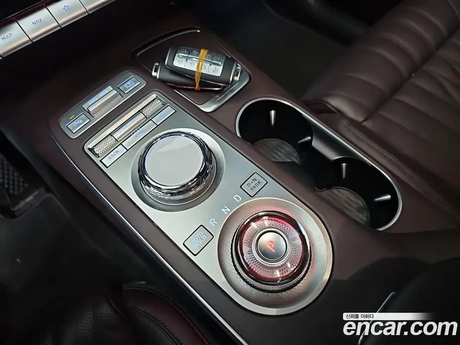 Genesis GV70 2021 2.5 автомат (гидро), фото 8