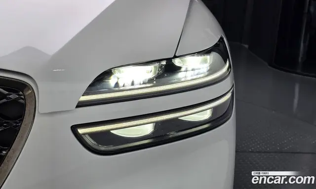 Genesis GV70 2021 2.5 автомат (гидро), миниатюра 7