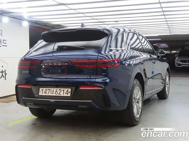 Genesis GV70 2021 2.2 автомат (гидро), миниатюра 2