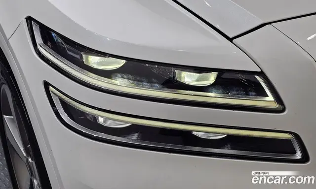 Genesis GV80 2022 2.5 автомат (гидро), миниатюра 8