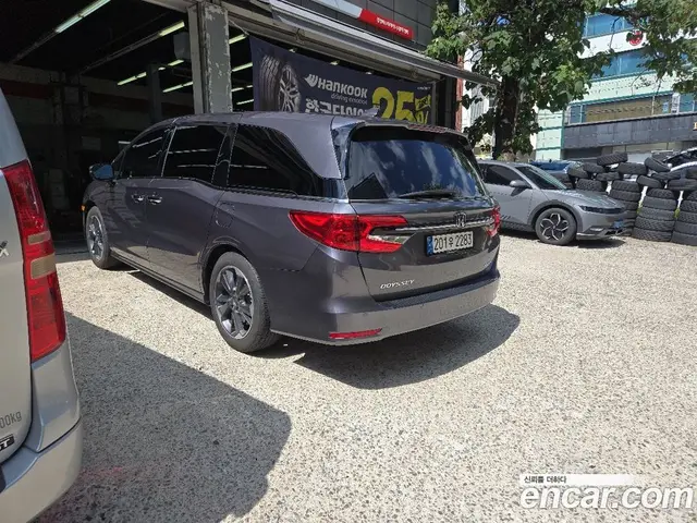 Honda Odyssey 2022 3.5 автомат (гидро), миниатюра 11