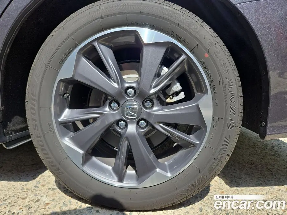 Honda Odyssey 2022 3.5 автомат (гидро), фото 15