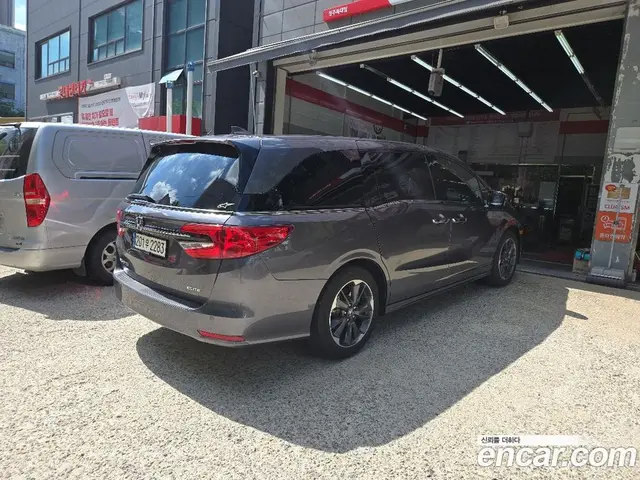 Honda Odyssey 2022 3.5 автомат (гидро), миниатюра 10