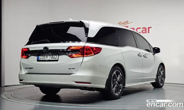 Honda Odyssey 2023 3.5 автомат (гидро), миниатюра 2