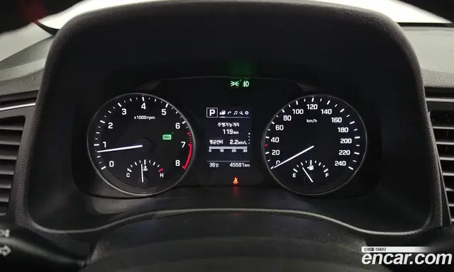 Hyundai Avante 2018 1.6 автомат (гидро), миниатюра 8