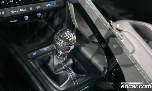 Hyundai Avante 2022 2.0 механика, миниатюра 12