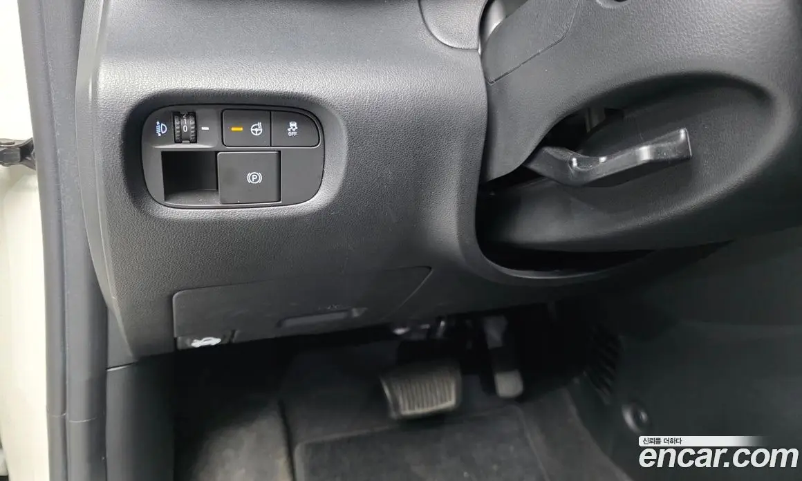 Hyundai Casper 2024 1.0 автомат (гидро), фото 25