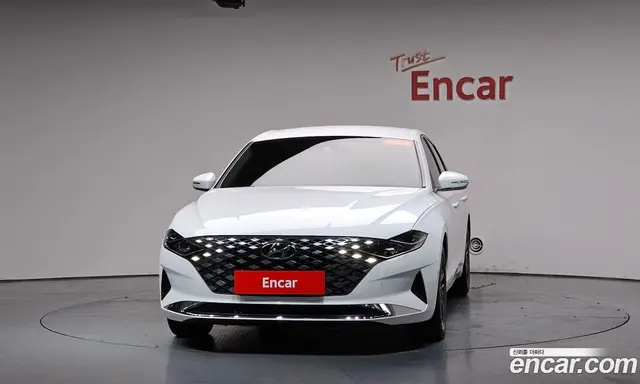 Hyundai Grandeur 2022 2.5 автомат (гидро), миниатюра 2