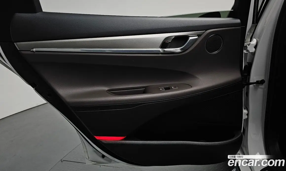 Hyundai Grandeur 2022 2.5 автомат (гидро), фото 14