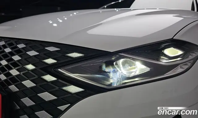 Hyundai Grandeur 2022 2.5 автомат (гидро), миниатюра 7