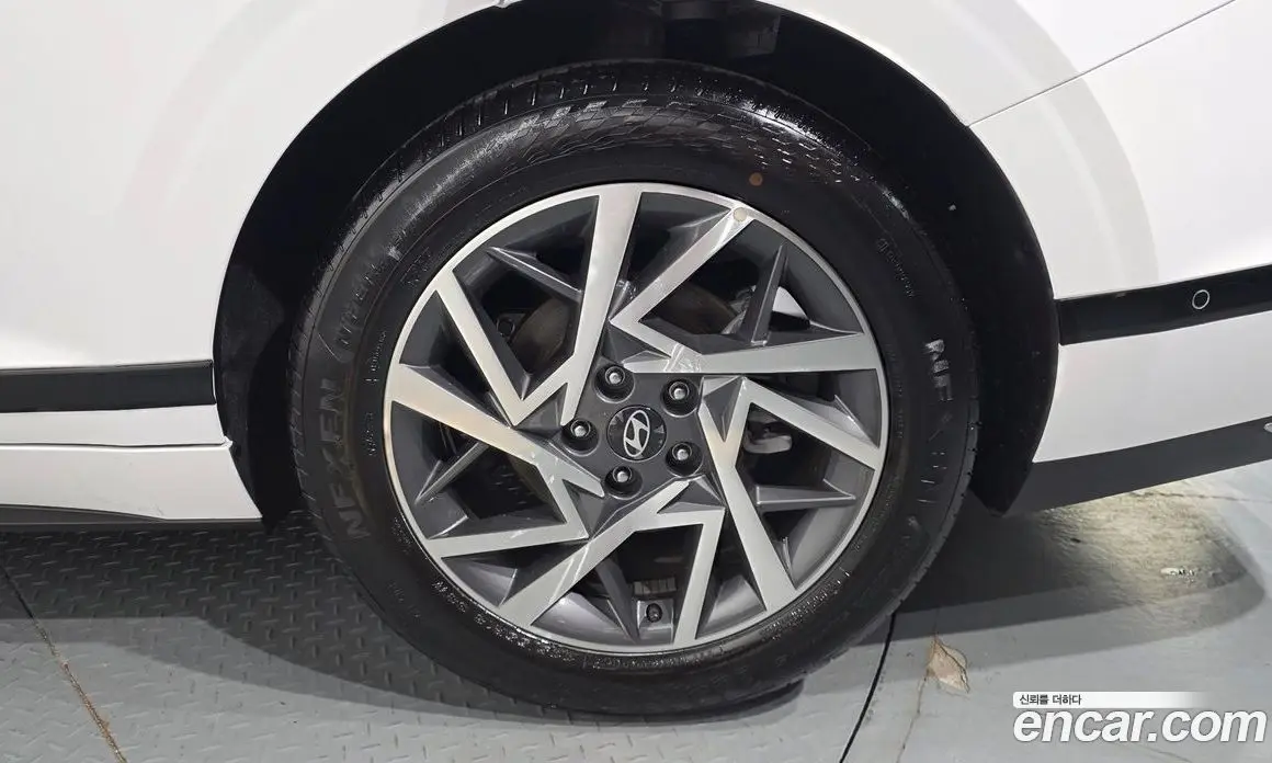 Hyundai Grandeur 2025 1.6 автомат (гидро), фото 7
