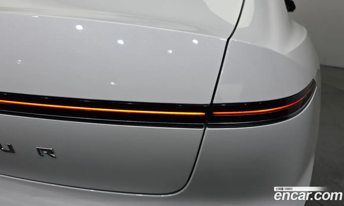 Hyundai Grandeur 2025 1.6 автомат (гидро), фото 9
