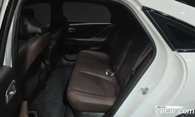 Hyundai Ioniq 6 2022 0.1 автомат (гидро), миниатюра 12