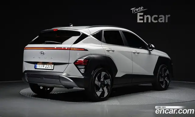 Hyundai Kona 2023 2.0 автомат (гидро), миниатюра 2