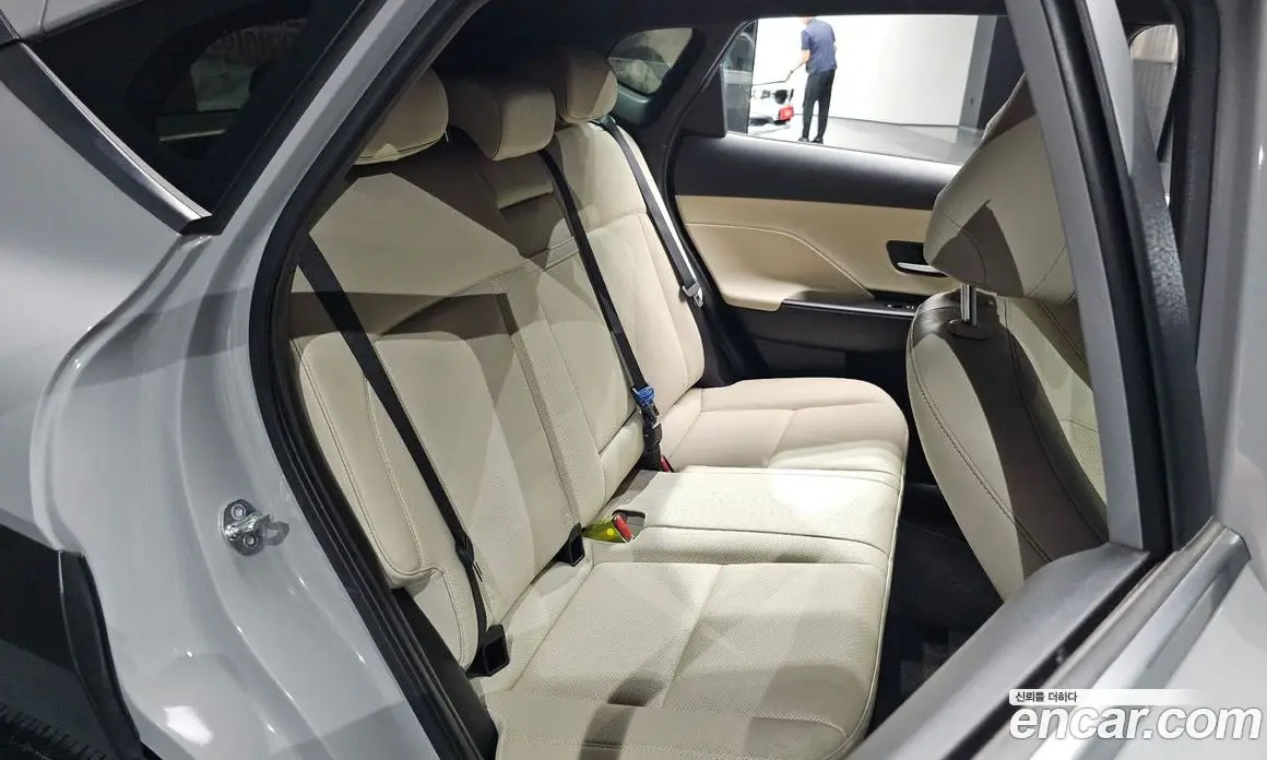 Hyundai Kona 2023 2.0 автомат (гидро), фото 17