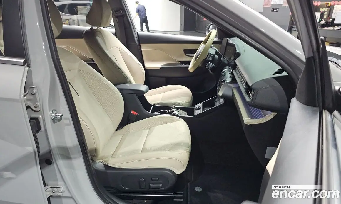 Hyundai Kona 2023 2.0 автомат (гидро), фото 18