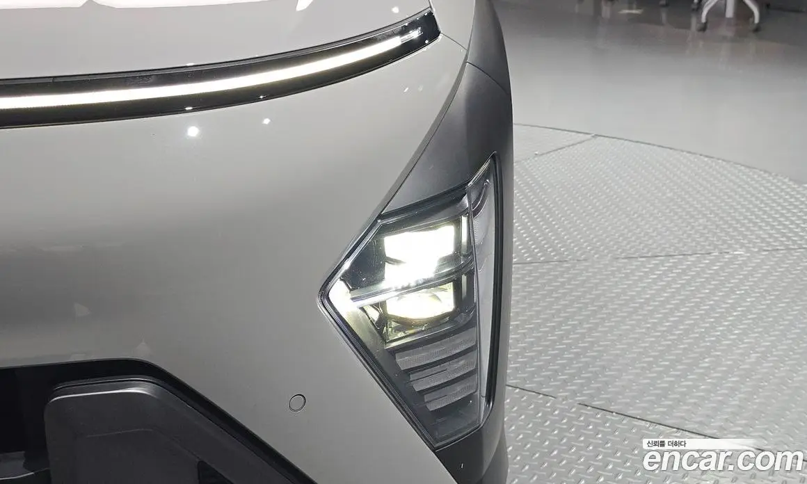 Hyundai Kona 2023 2.0 автомат (гидро), фото 8