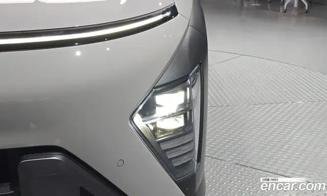 Hyundai Kona 2023 2.0 автомат (гидро), миниатюра 8
