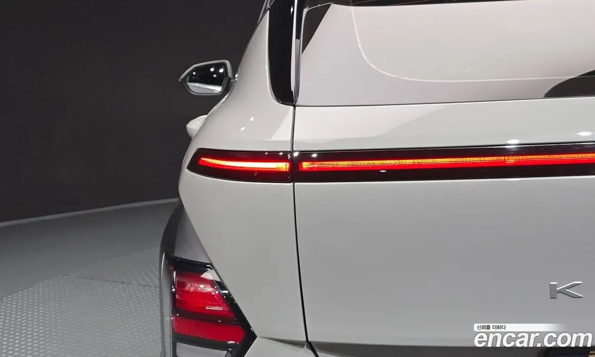 Hyundai Kona 2023 2.0 автомат (гидро), фото 9