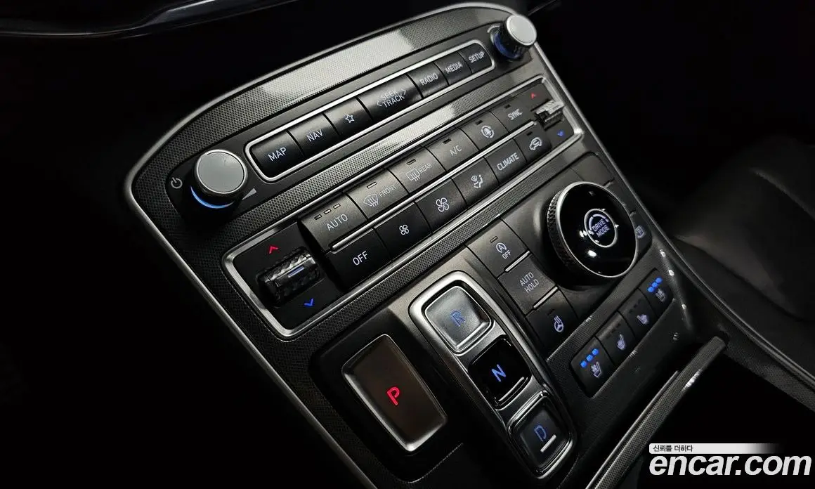 Hyundai Santa Fe 2023 2.2 автомат (гидро), фото 12