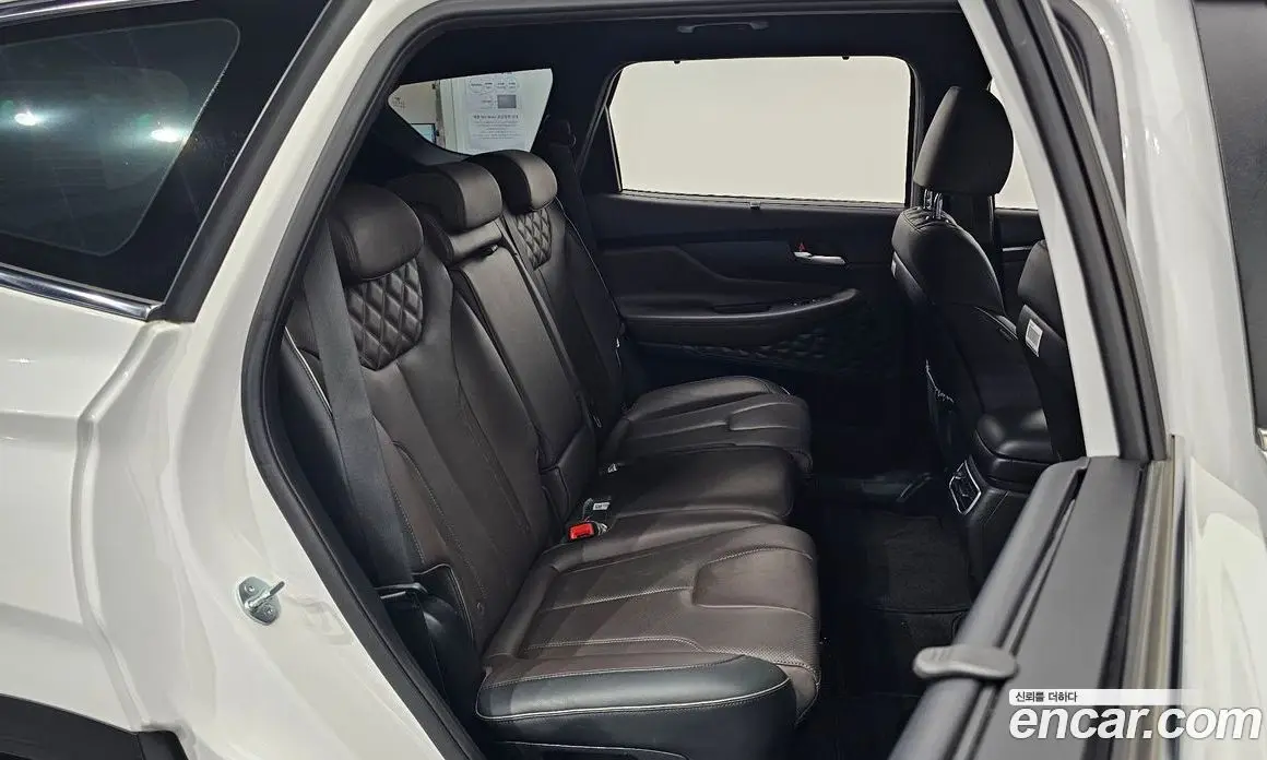 Hyundai Santa Fe 2023 2.2 автомат (гидро), фото 16