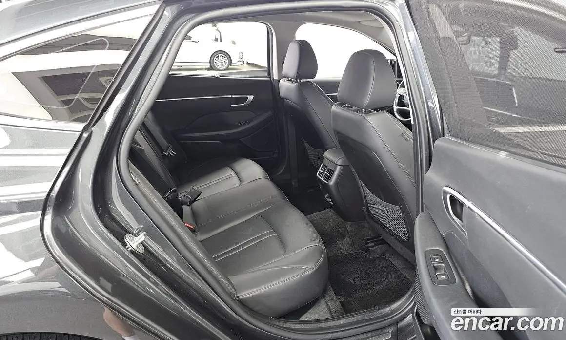Hyundai Sonata 2020 1.6 автомат (гидро), фото 12