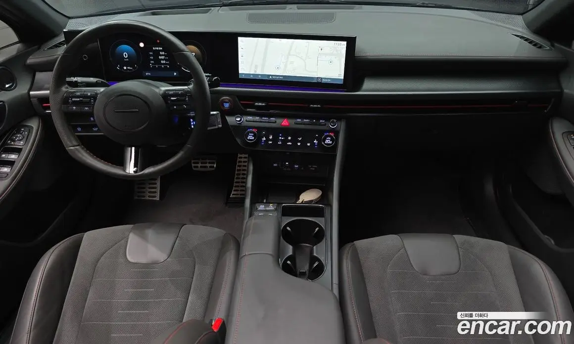 Hyundai Sonata 2024 2.5 автомат (гидро), фото 10