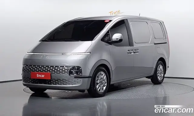 Hyundai Staria 2025 2.2 автомат (гидро), миниатюра 1